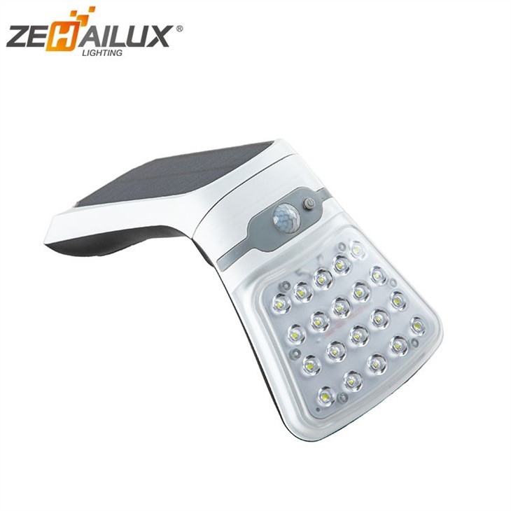 Zewnętrzna lampa ścienna zasilana energią słoneczną