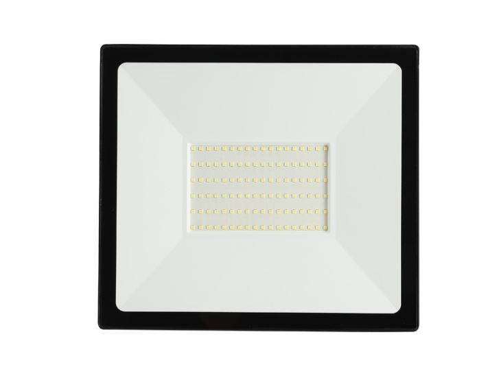 Reflektor LED o mocy 100 W. Certyfikat CE