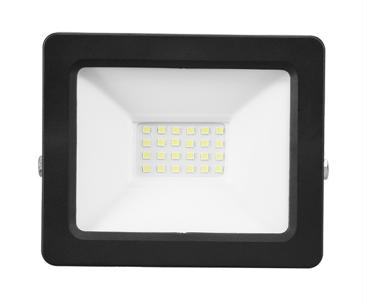 Oprawa zewnętrzna LED o mocy 20 W i szerokim kącie świecenia