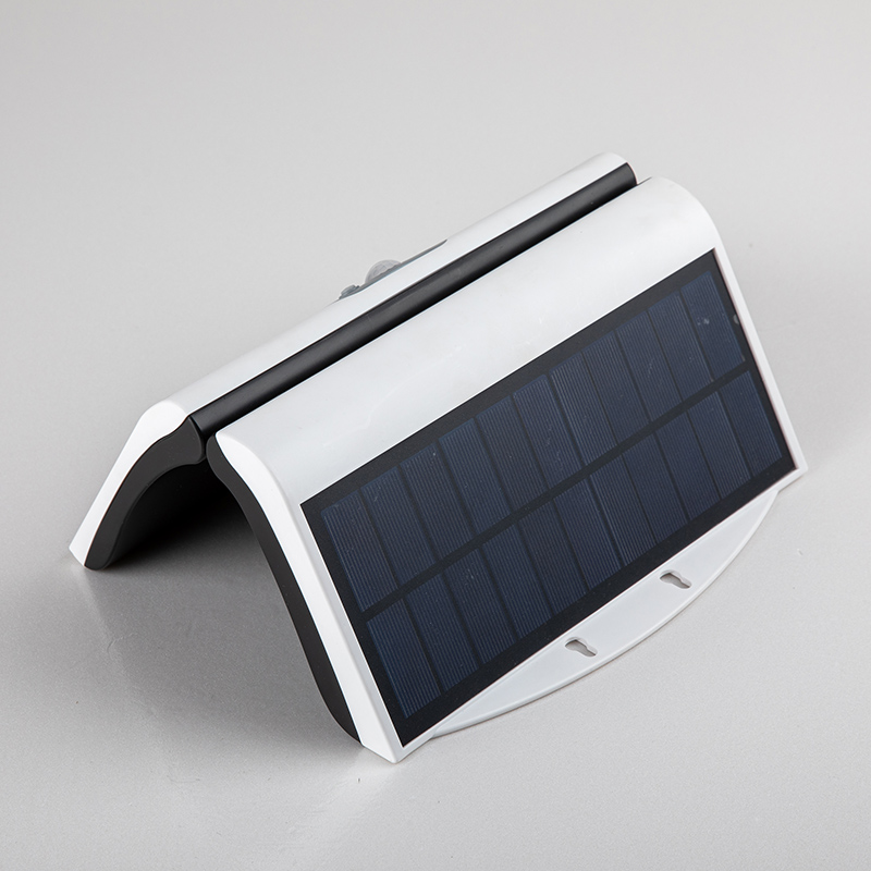 Wodoodporny składany czujnik ruchu na zewnątrz/radarowa lampa bezpieczeństwa Solarna ogrodowa kinkiet LED