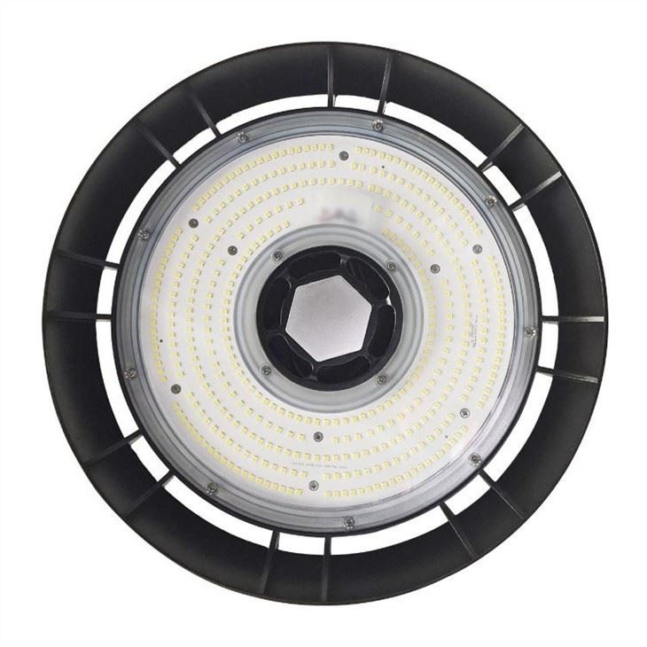 Światło LED High Bay o mocy 200 W